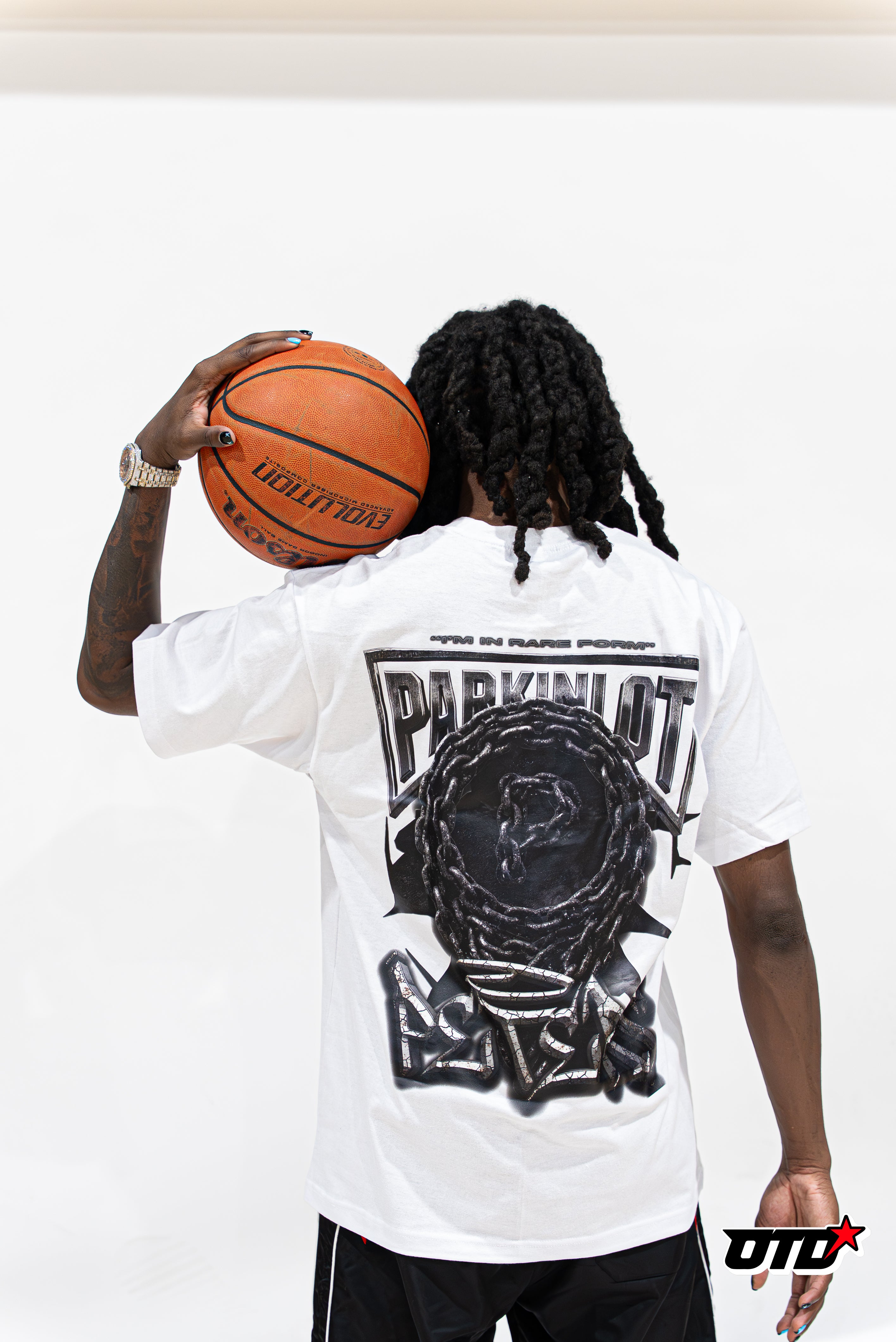 Rare Form Tee