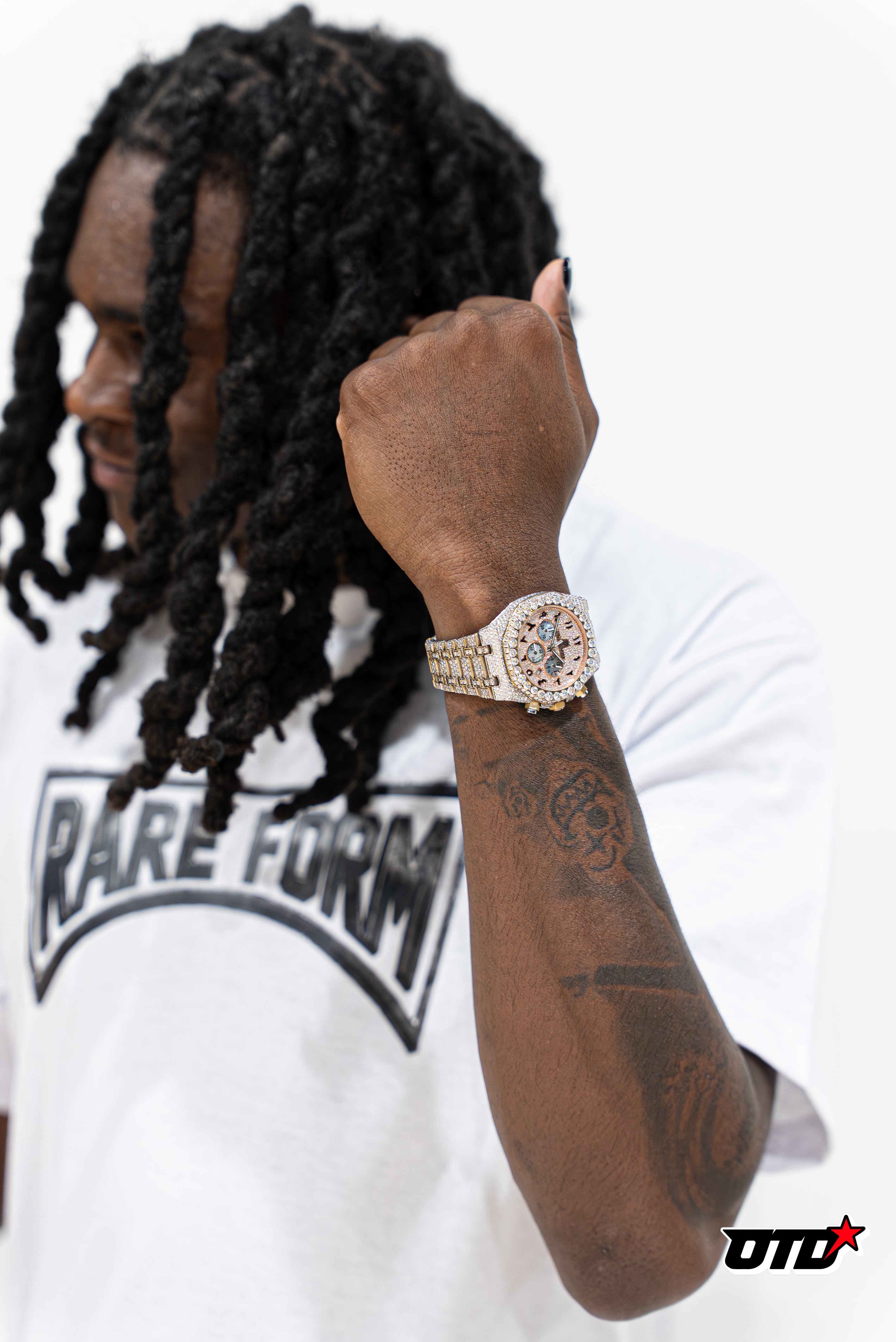 Rare Form Tee